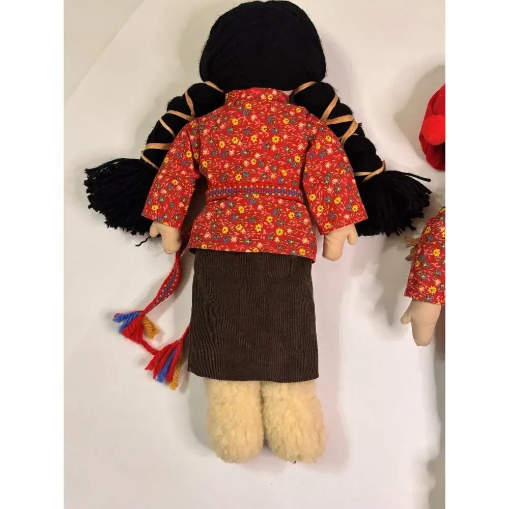 2 Alaskan Dolls Girl/Boy In Matching Indigenous Clothing Vtg. Collectables 12